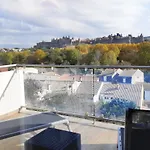 Les Du Saint Nazaire, Vue Panoramique Sur La Cite Medievale - Les Balcons De La Cite Lejlighed *