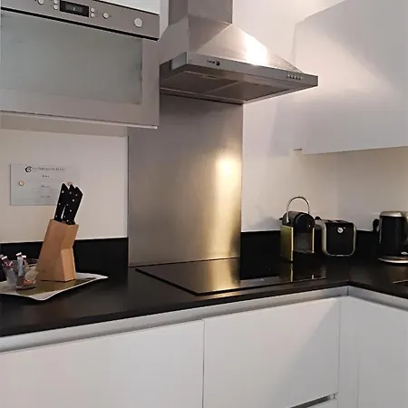 شقة Les Du Saint Nazaire, Vue Panoramique Sur La Cite Medievale - Les Balcons De La Cite قرقشونه