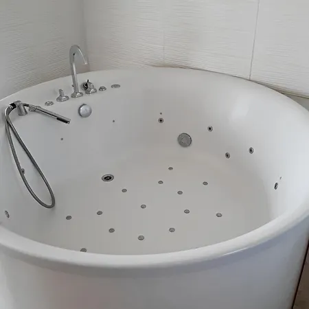 Les Du Saint Nazaire, Vue Panoramique Sur La Cite Medievale - Les Balcons De La Cite 아파트